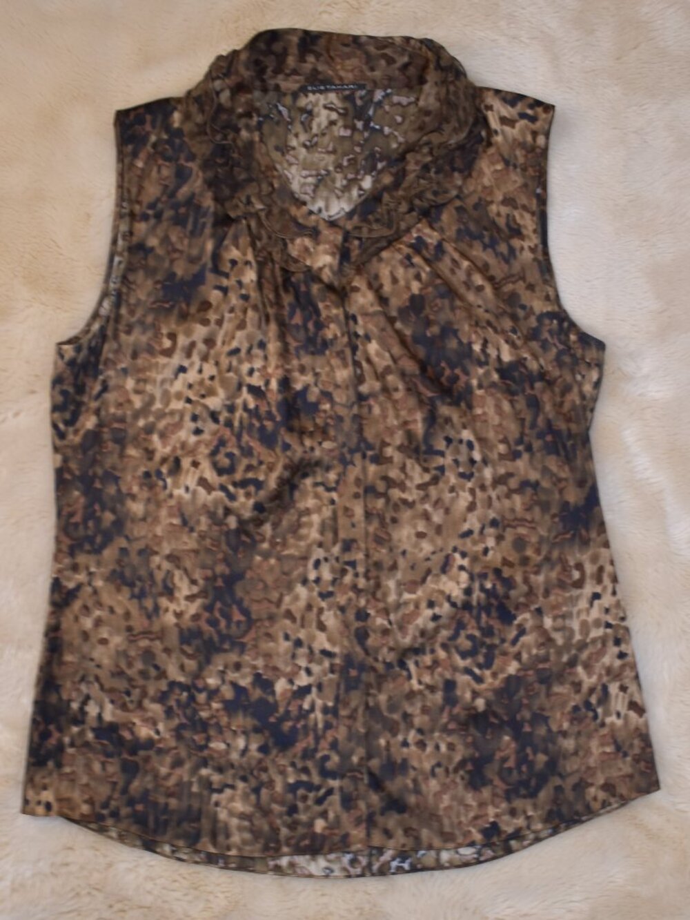 Elie Tahari Silk Sleeveless Blouse Brown Animal Print Ruffle Neck Top Medium - Picture 12 of 12